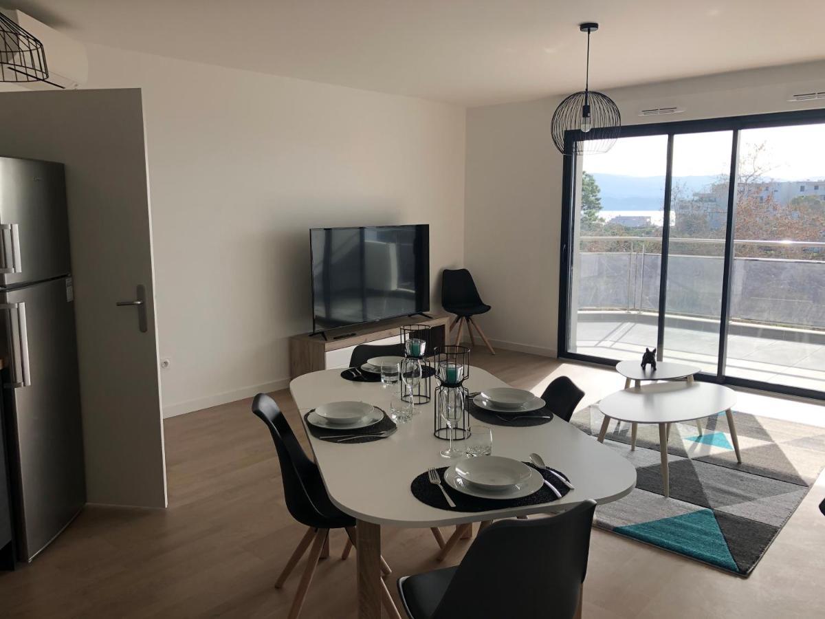 Apartment Bel F3 Vue Sur Le Golfe D'ajaccio Ajaccio (Corsica)